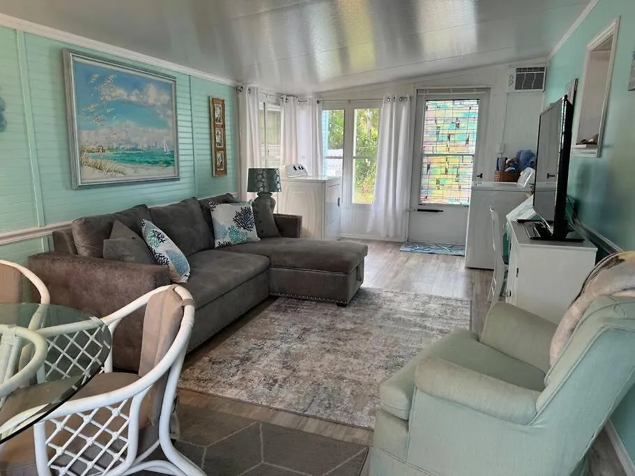 Venice Bungalow-1